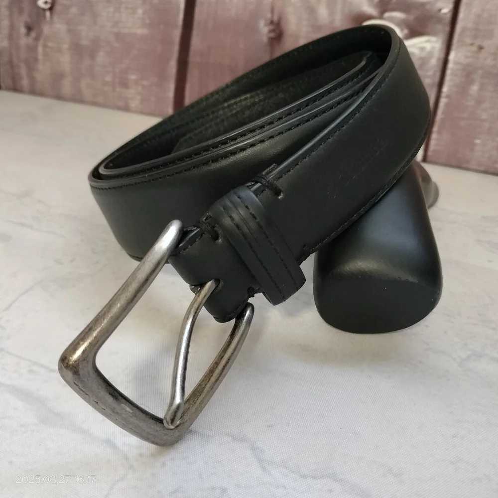 Columbia Men's Trinity Belt Black Silver Buckle Leather Lining Classic Business